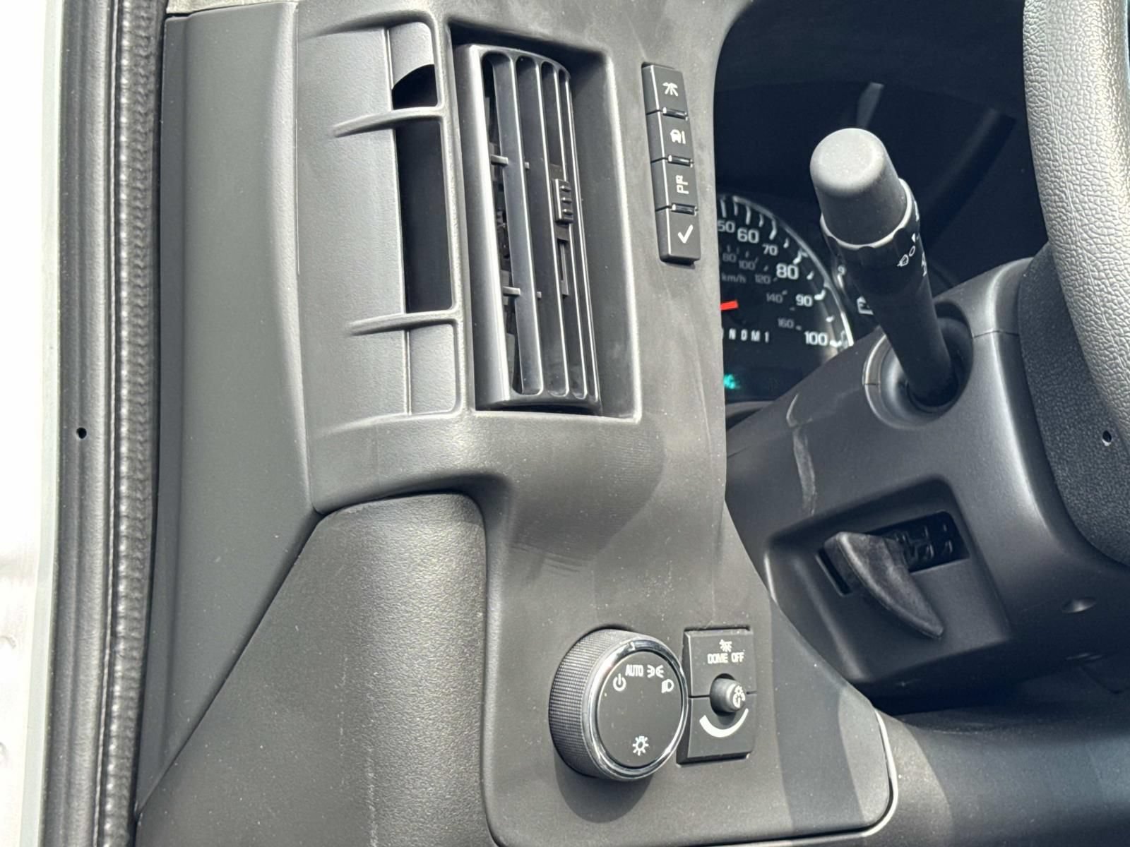 New 2025 Chevrolet Express 2500 w/ Driver Convenience Package RWD image 25