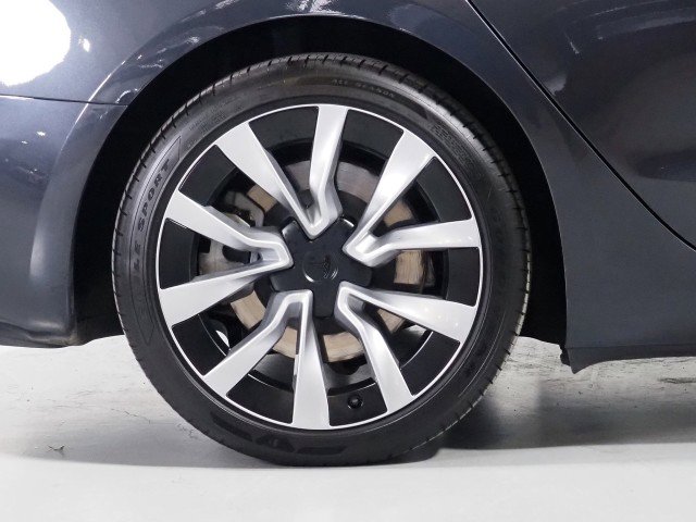 Used 2025 Tesla Model 3 Long Range RWD image 48