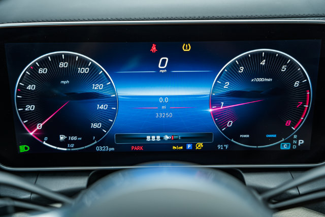 Used 2023 Mercedes-Benz GLC 300 4MATIC image 42