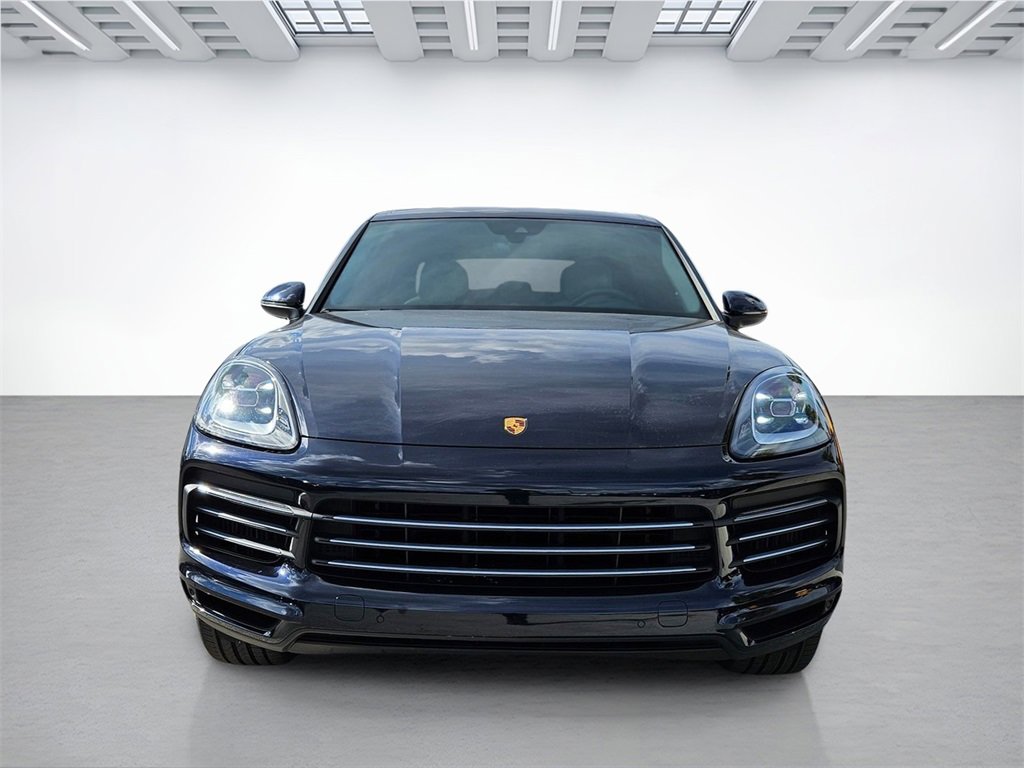 Used 2022 Porsche Cayenne image 3