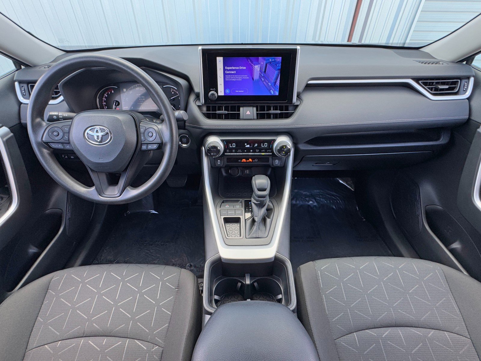 Used 2024 Toyota RAV4 XLE image 10