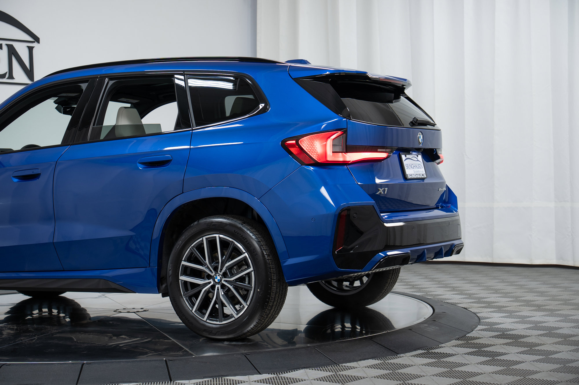 New 2026 BMW X1 xDrive28i w/ Technology Package image 29