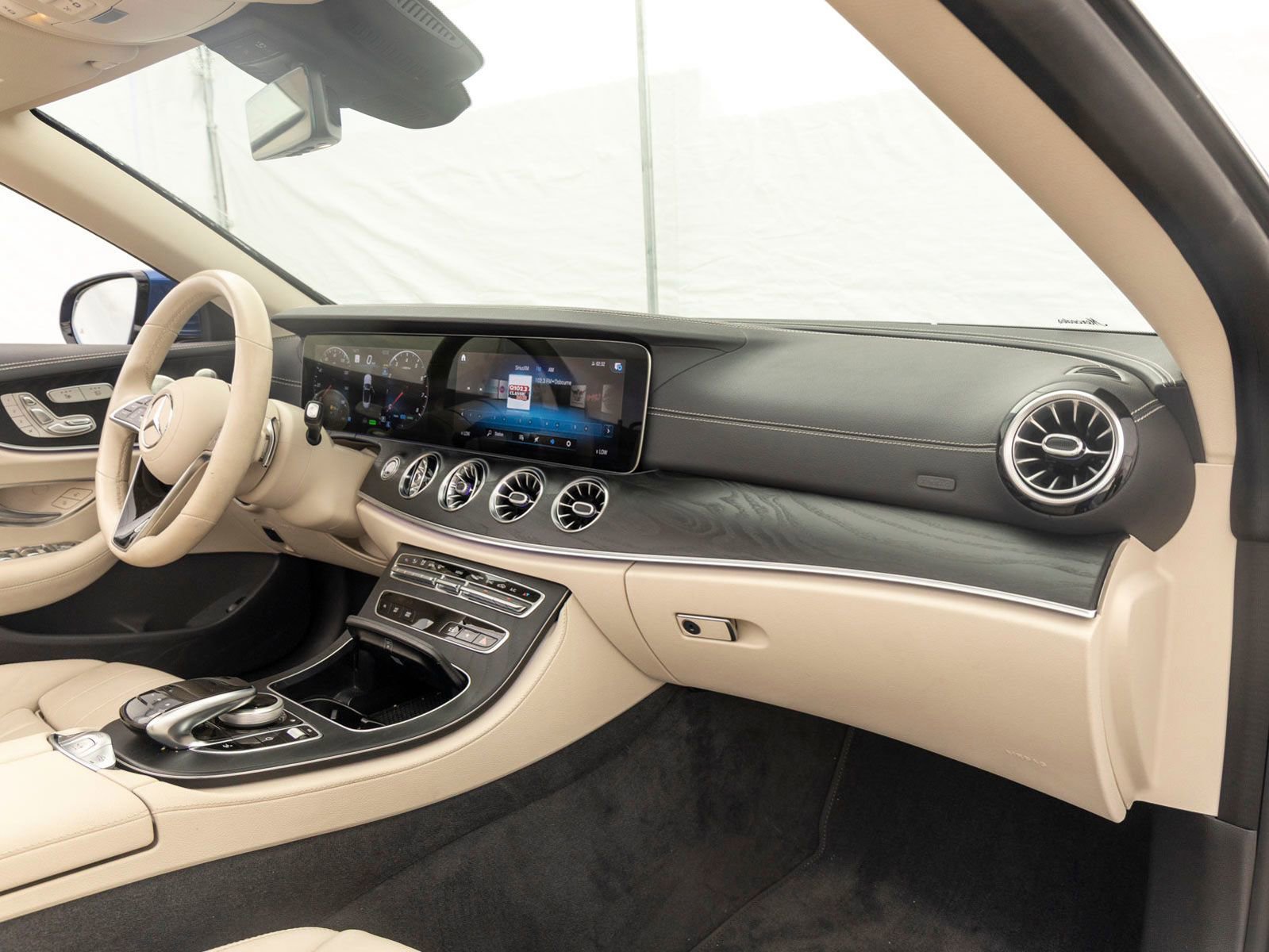 Used 2022 Mercedes-Benz E 450 Cabriolet image 23