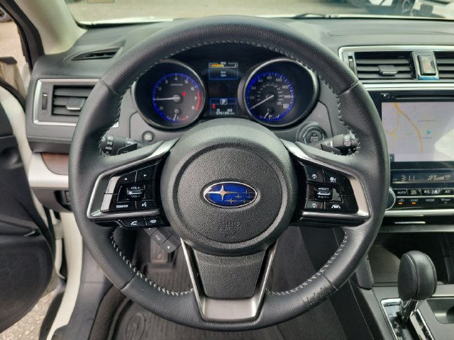 Used 2019 Subaru Outback 3.6R Limited AWD/4WD image 25