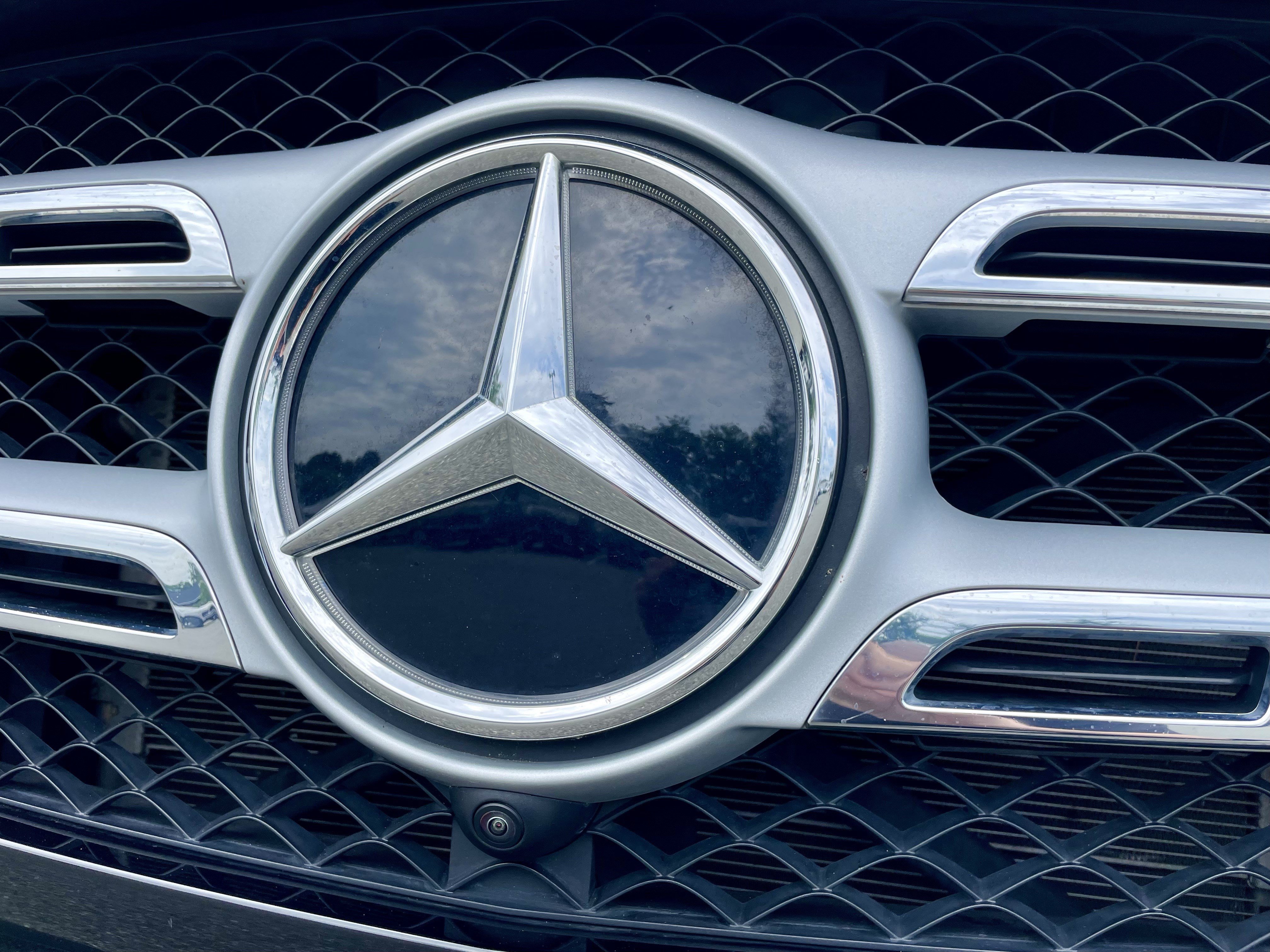 Used 2022 Mercedes-Benz GLS 450 4MATIC image 34