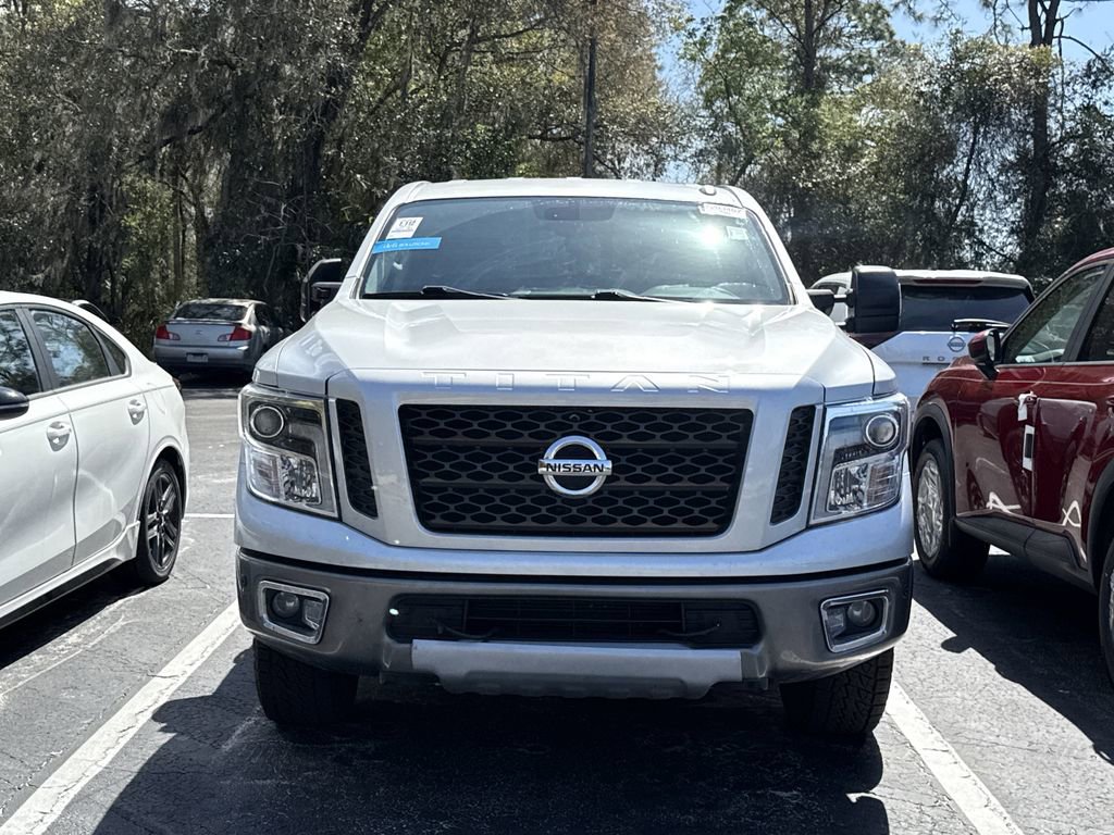 Used 2018 Nissan Titan PRO-4X w/ Pro-4x Utility Package image 3