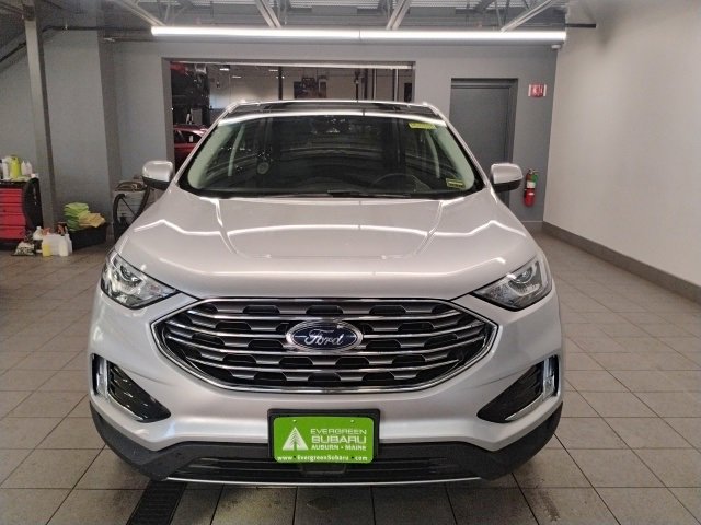 Used 2019 Ford Edge SEL w/ Equipment Group 201A image 2