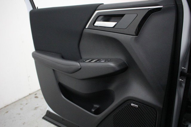 New 2026 Mitsubishi Outlander ES FWD image 15