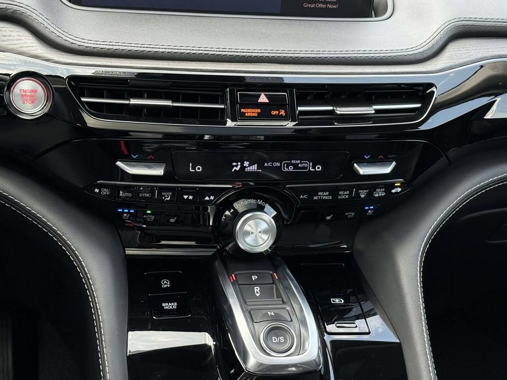 Used 2024 Acura MDX SH-AWD w/ Advance Package image 19