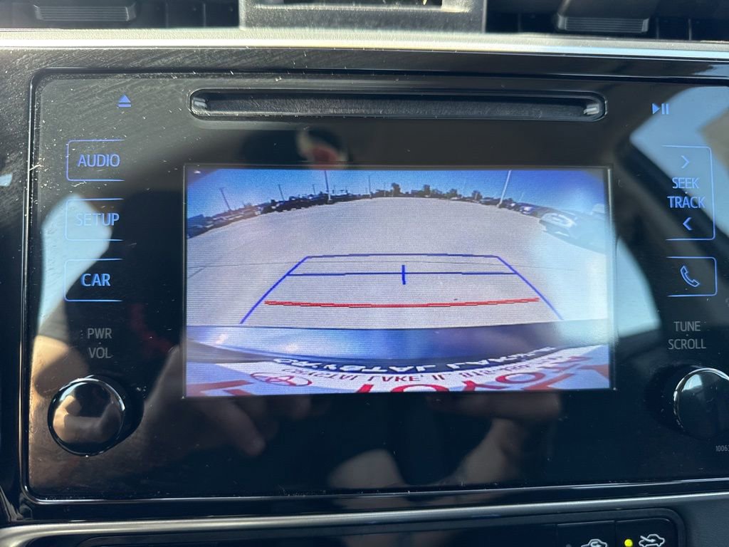 Used 2017 Toyota Corolla LE w/ Carpet Mat Package (TMS) FWD image 11
