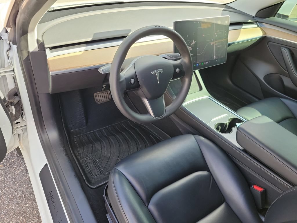 Used 2021 Tesla Model 3 Standard Range Plus RWD image 19