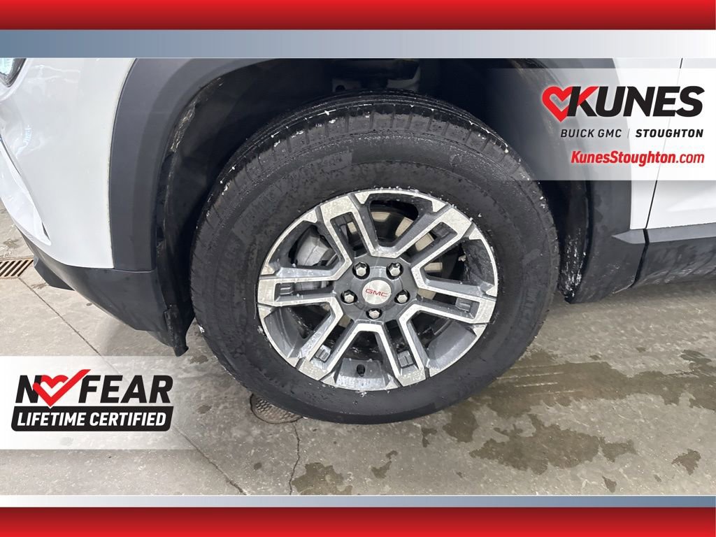 Used 2025 GMC Terrain Elevation image 19