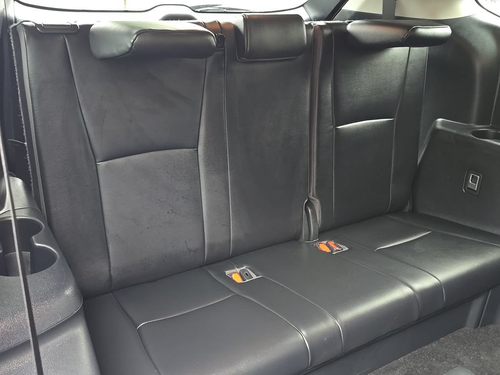 Used 2023 Toyota Highlander XLE AWD/4WD image 14