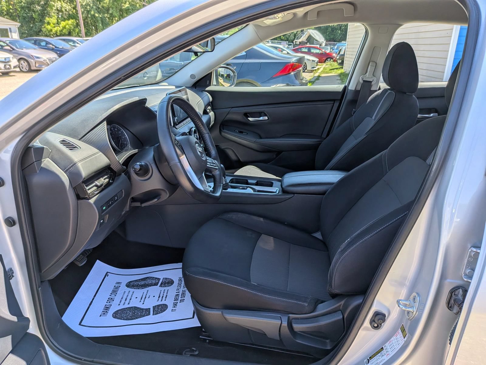 Used 2020 Nissan Sentra SV FWD image 16
