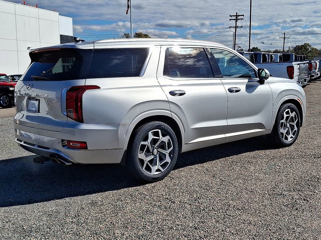 Used 2022 Hyundai Palisade Calligraphy image 9