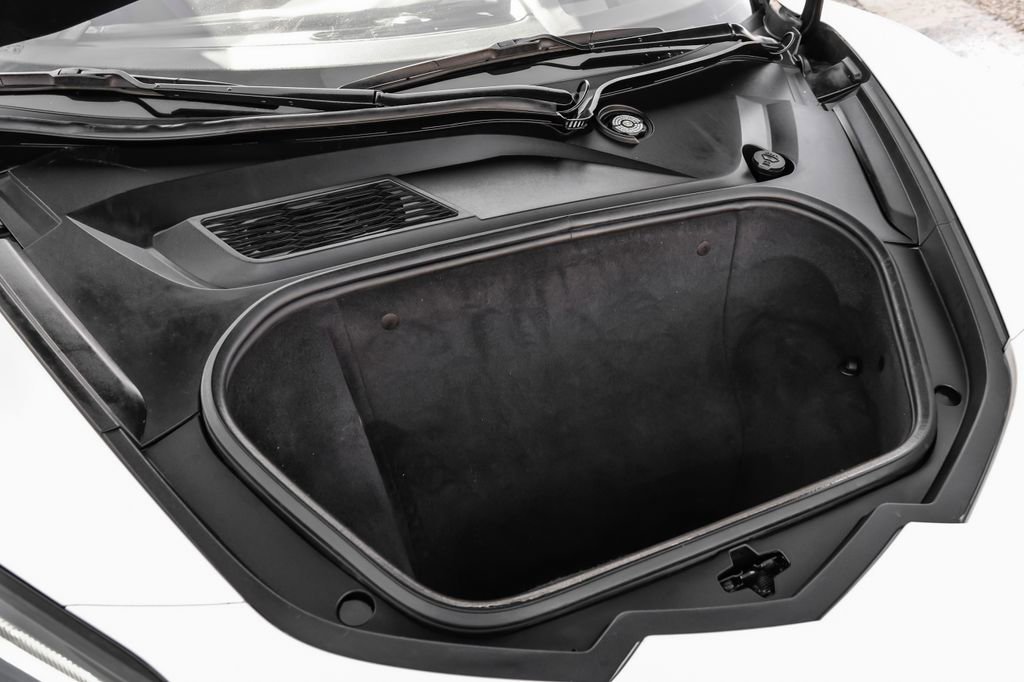 Used 2022 Chevrolet Corvette Stingray Premium Conv w/ Z51 Performance Package image 56