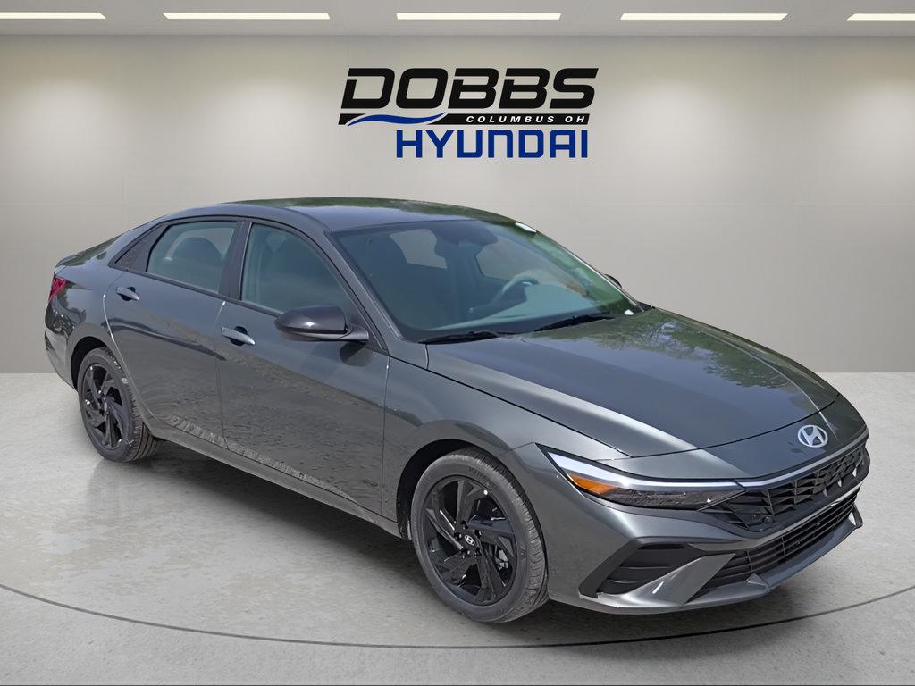 New 2026 Hyundai Elantra Sport FWD image 7
