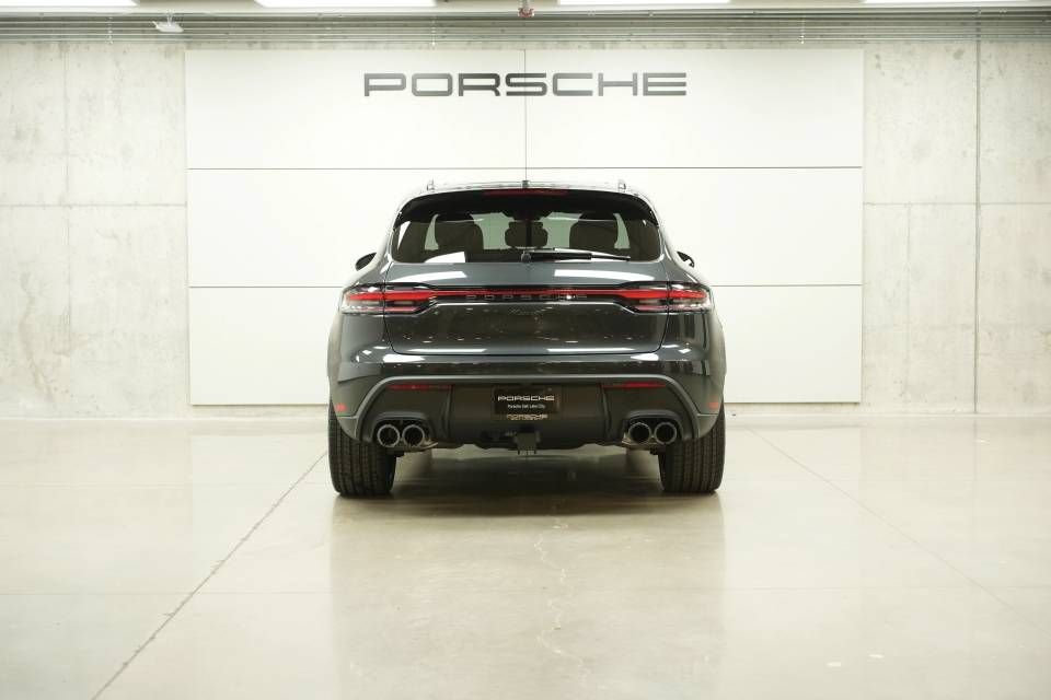 New 2026 Porsche Macan AWD/4WD image 6