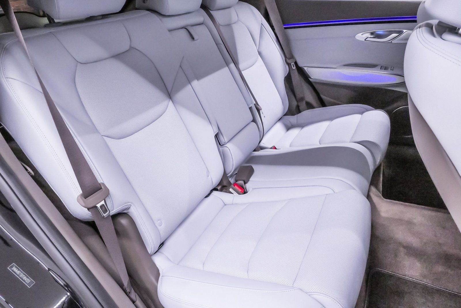 Certified 2026 Genesis GV70 2.5T Advanced image 12