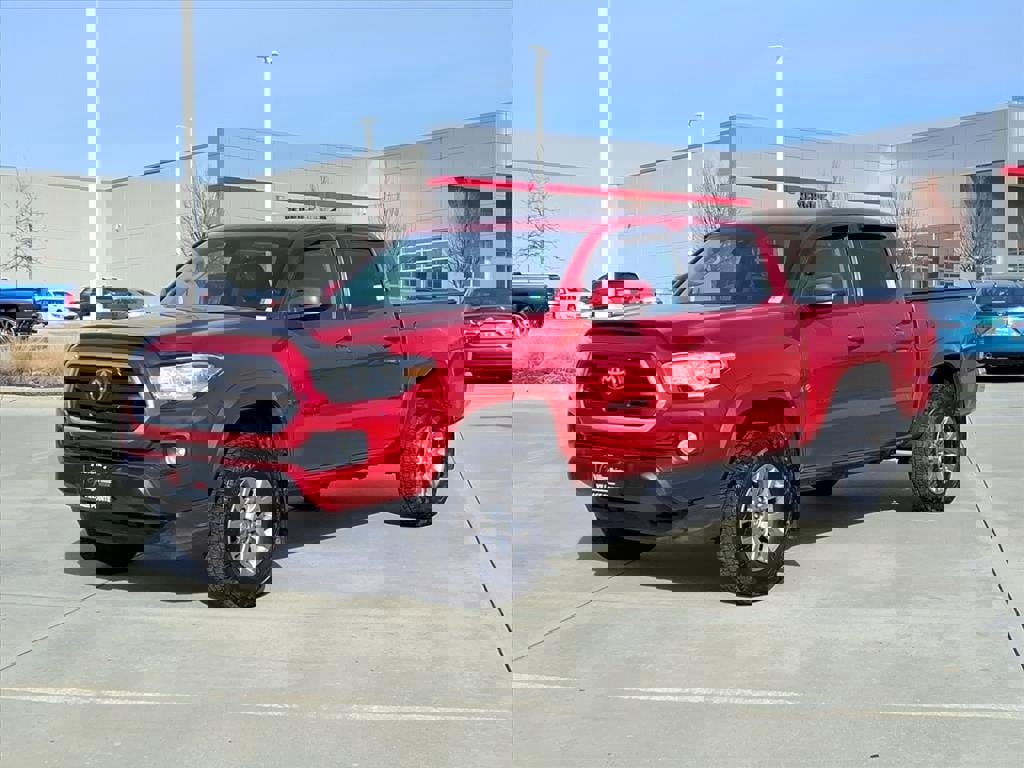 Used 2019 Toyota Tacoma SR5 image 1
