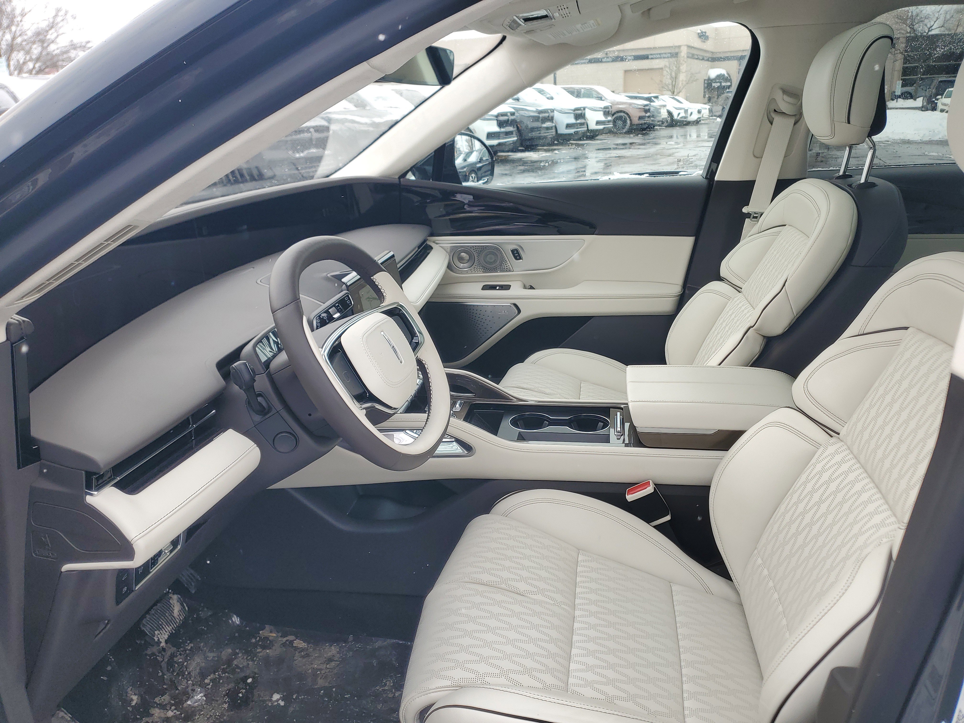 New 2026 Lincoln Nautilus Black Label w/ Jet Appearance Package image 11