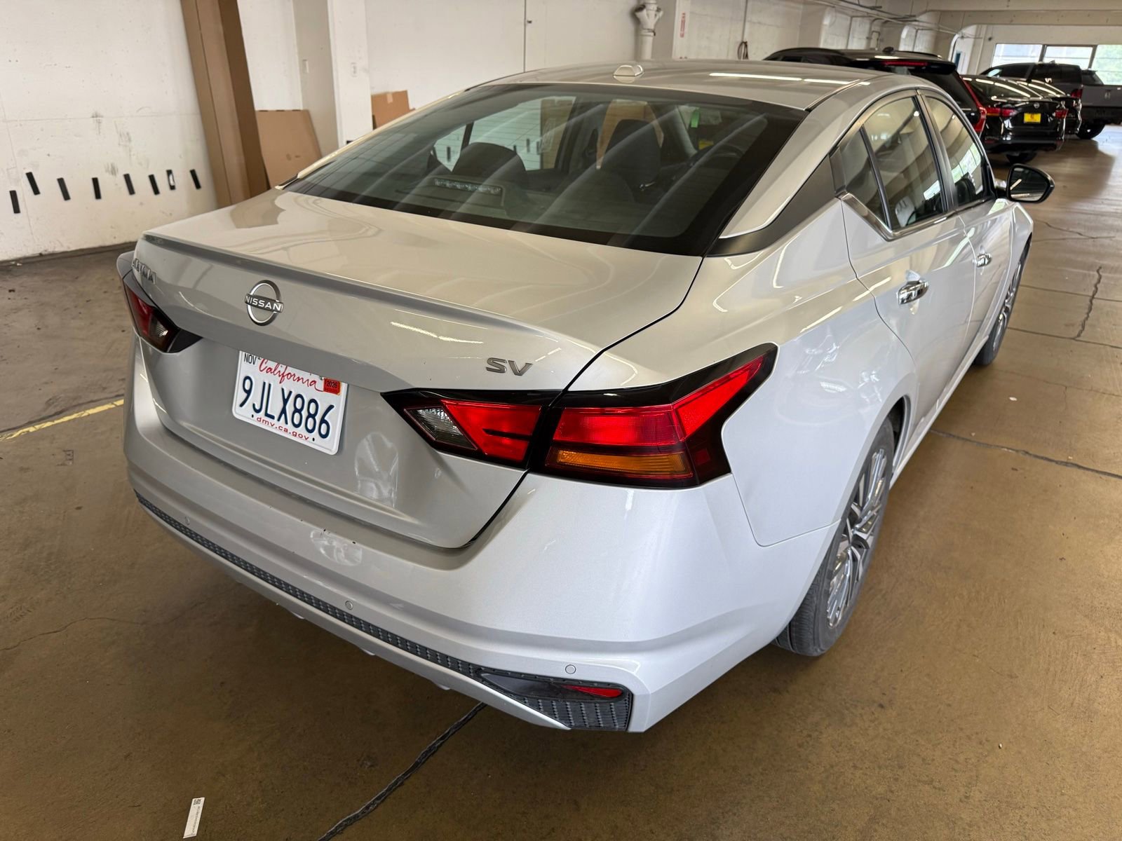 Used 2024 Nissan Altima 2.5 SV image 6