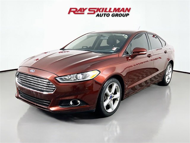 Used 2020 Ford Fusion SE image 3