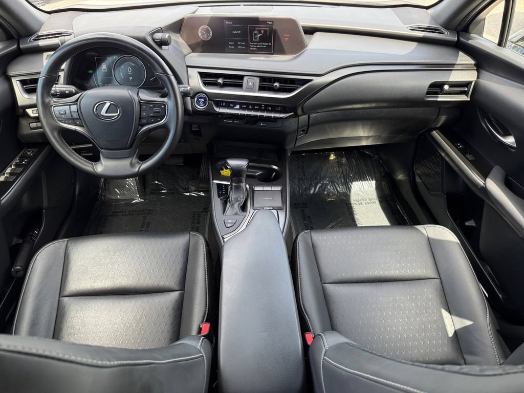 Used 2021 Lexus UX 250h w/ Accessory Package (Z2) AWD/4WD image 12