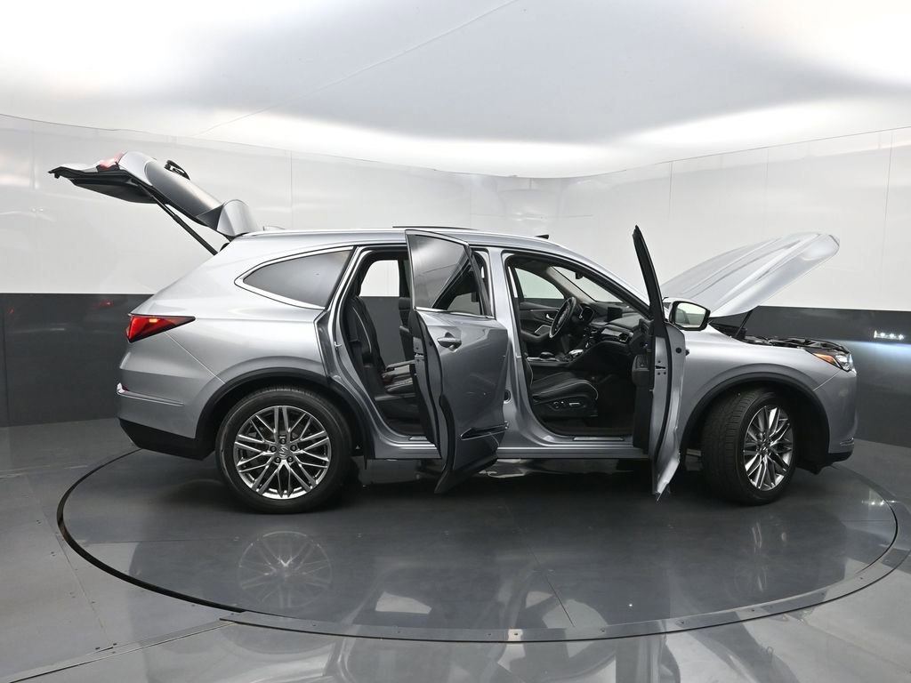 Used 2023 Acura MDX SH-AWD w/ Advance Package image 43