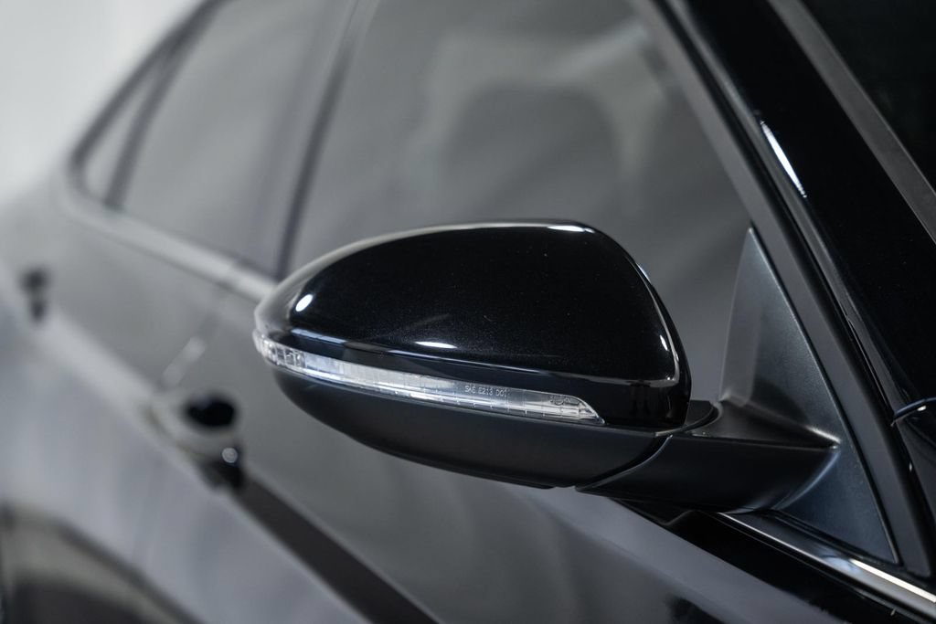 Used 2024 Volkswagen Jetta SEL FWD image 13