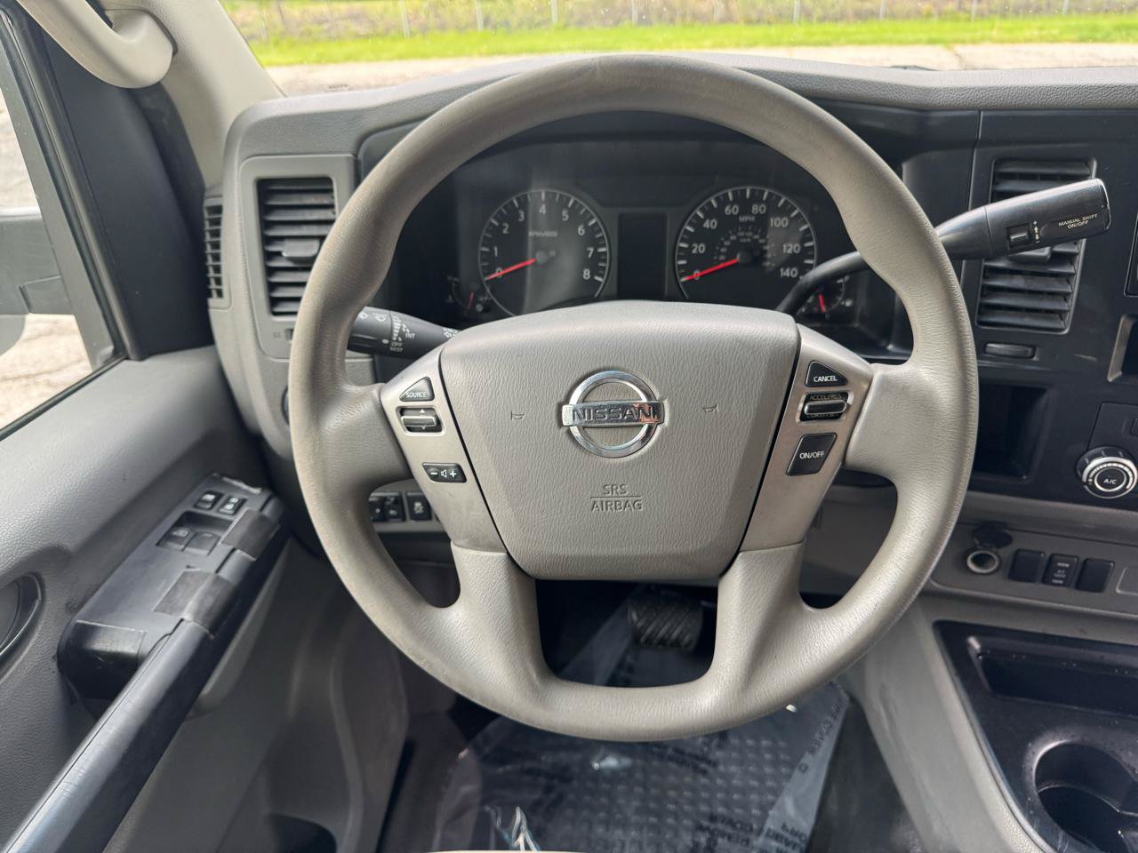 Used 2014 Nissan NV 2500 SV w/ Side & Curtain Airbag Package RWD image 31