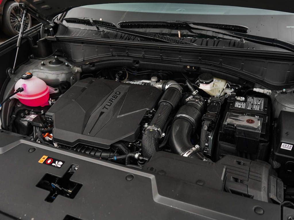 New 2026 Hyundai Santa Fe Limited AWD/4WD image 7