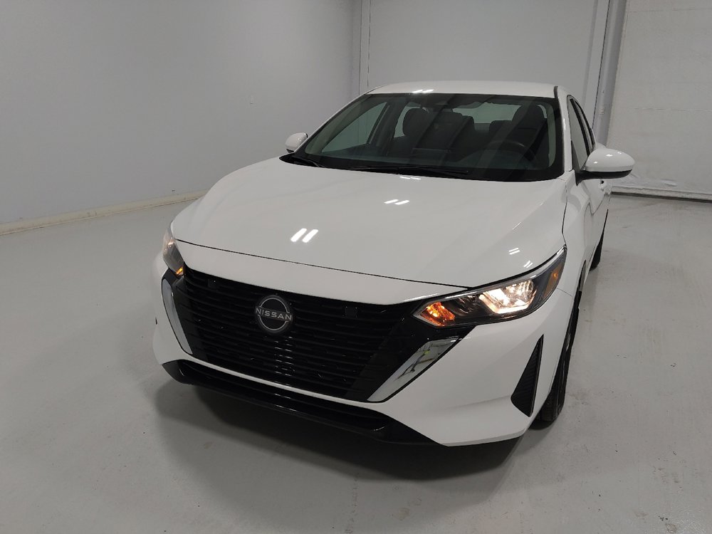 Used 2024 Nissan Sentra SV image 15