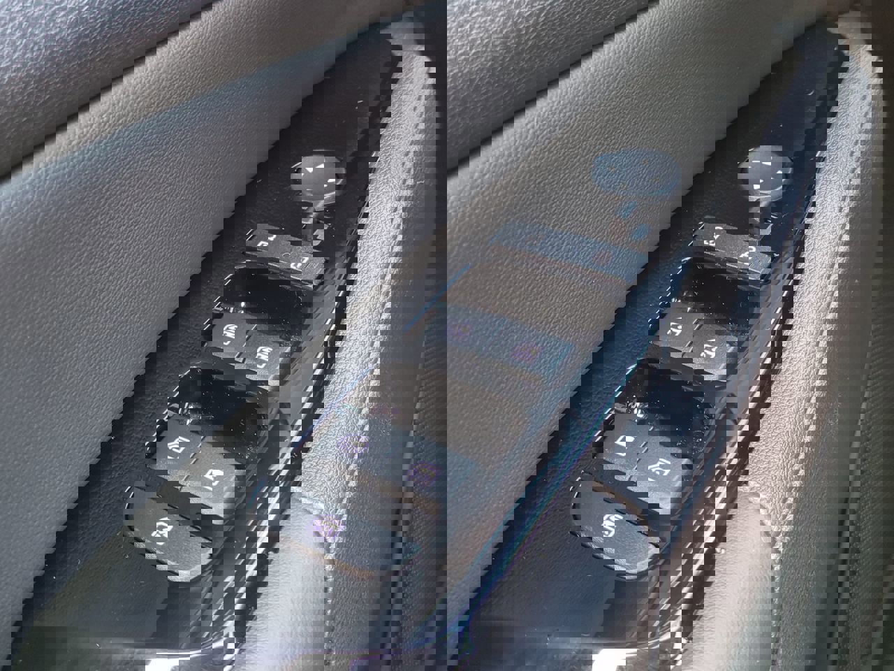 Certified 2024 Kia Sportage EX image 24