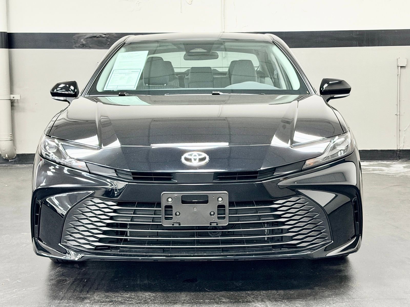 Used 2026 Toyota Camry LE image 6
