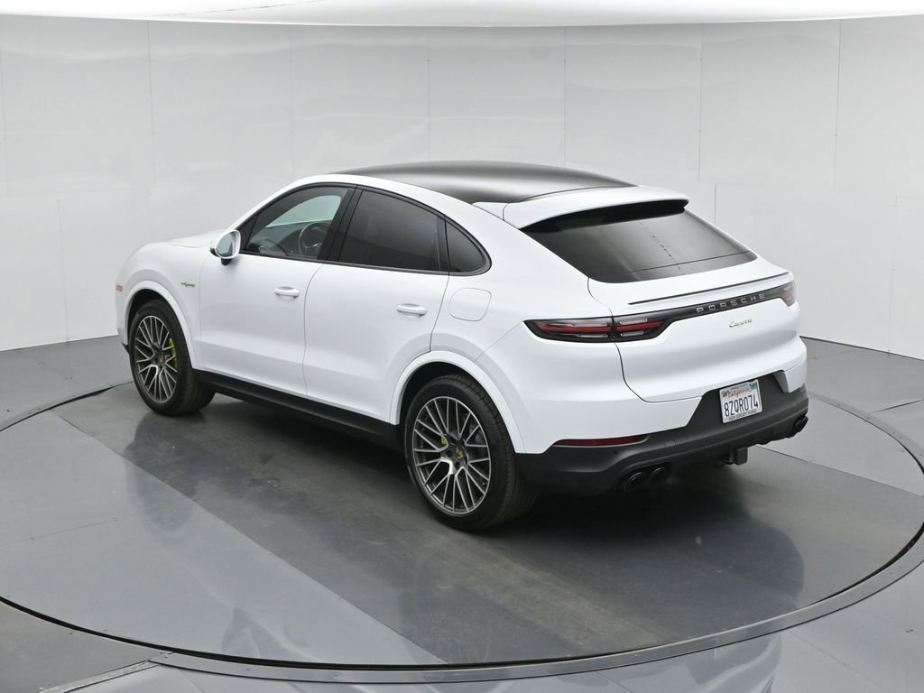 Used 2022 Porsche Cayenne E-Hybrid Coupe image 37