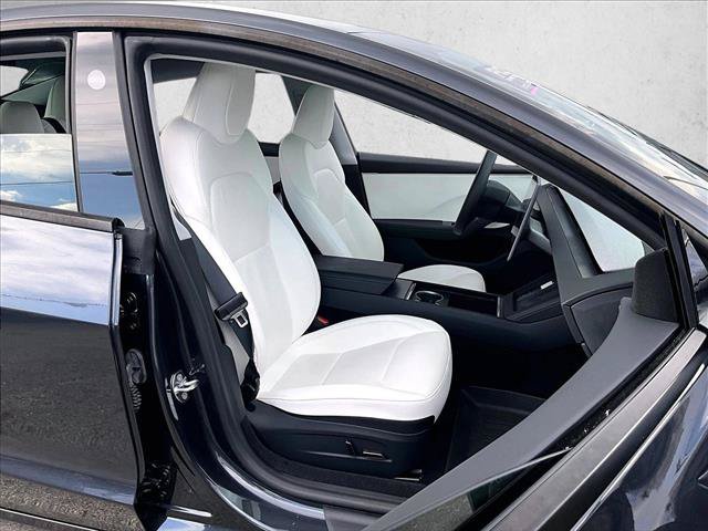 Used 2025 Tesla Model 3 Long Range RWD image 9