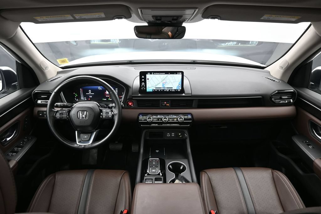 Certified 2023 Honda Pilot Elite image 26