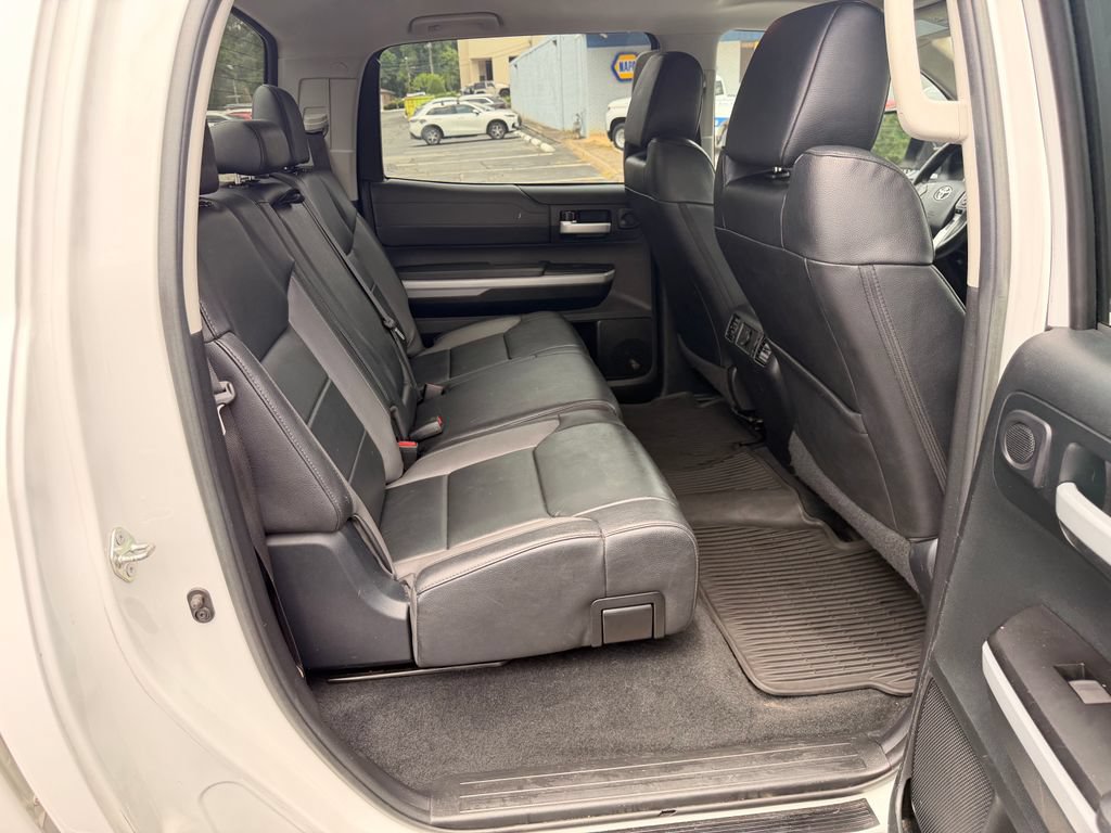 Used 2018 Toyota Tundra Limited w/ Limited Premium Package AWD/4WD image 43
