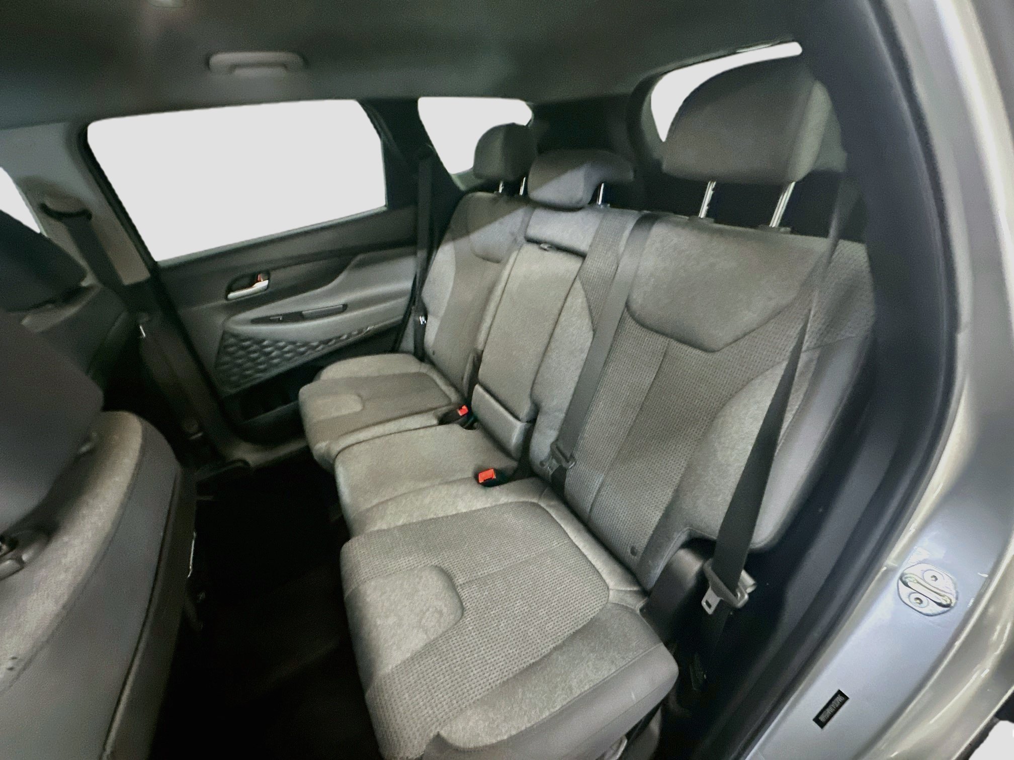 Used 2021 Hyundai Santa Fe SE AWD/4WD image 28