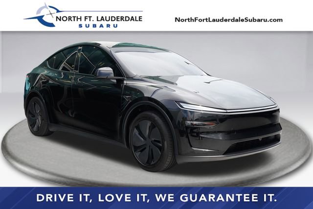 Used 2026 Tesla Model Y 2WD video 1