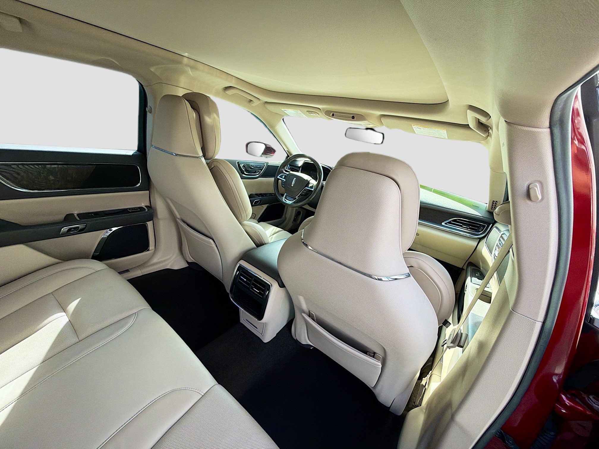Used 2019 Lincoln Continental Select FWD image 29