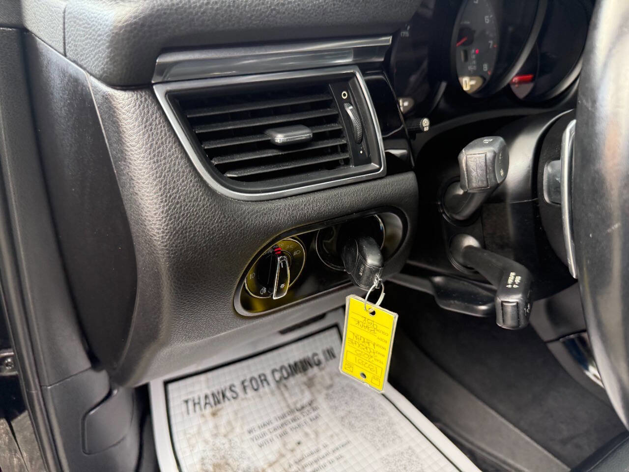 Used 2015 Porsche Macan S image 47