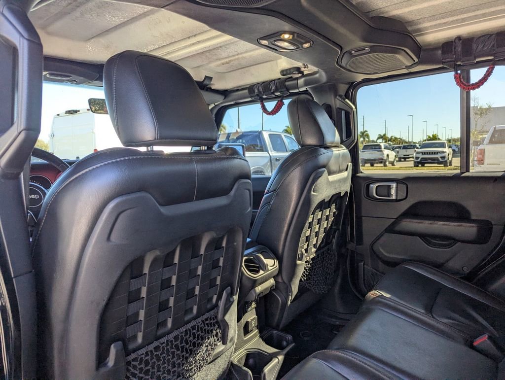 Used 2020 Jeep Gladiator Rubicon AWD/4WD image 18