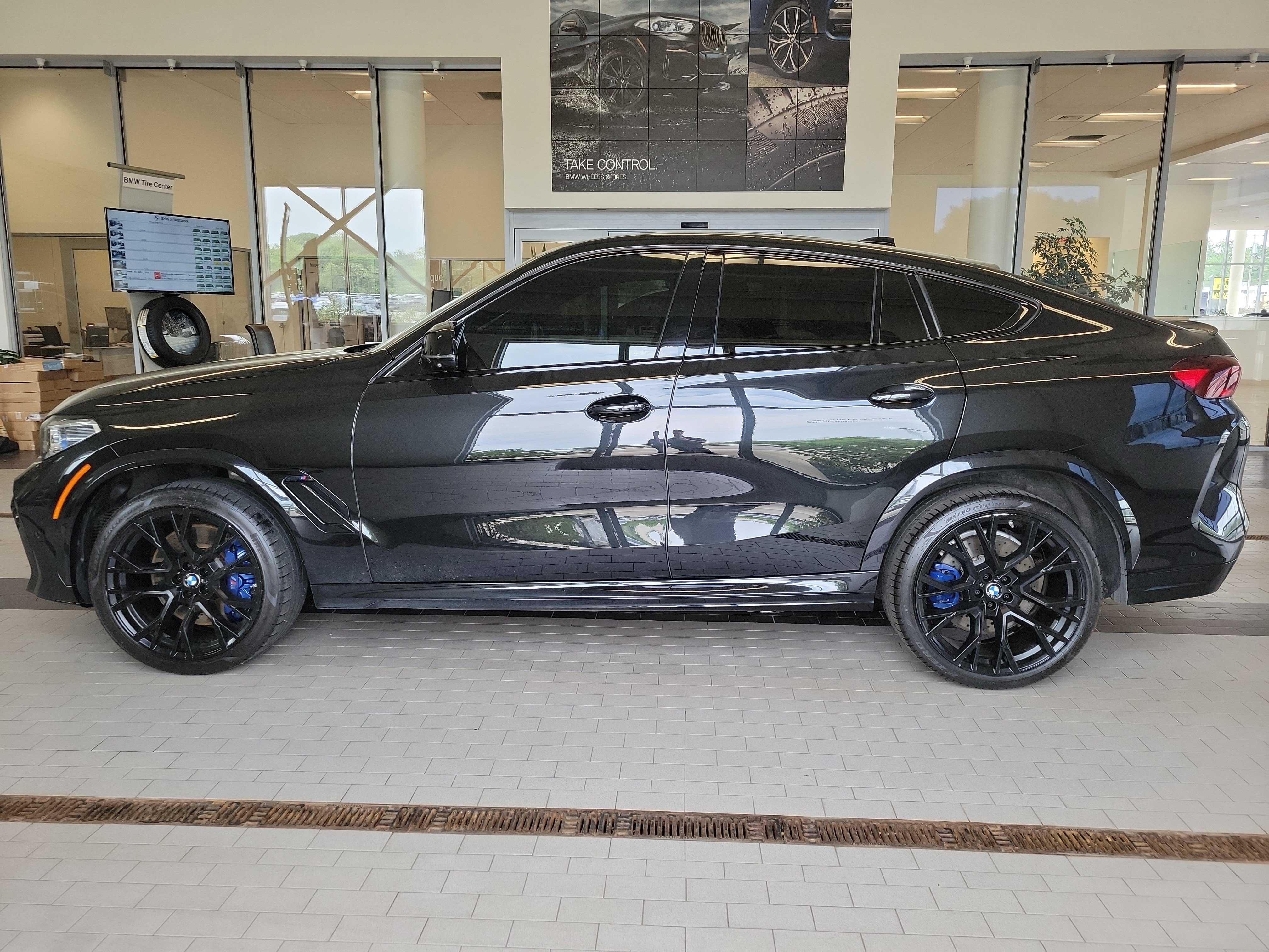 Used 2021 BMW X6 M w/ Competition Package AWD/4WD image 8