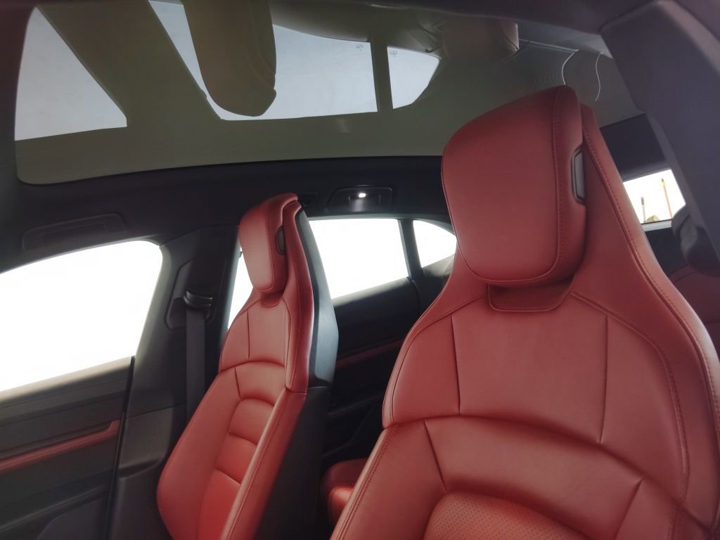 Used 2022 Porsche Taycan 4 Cross Turismo image 29