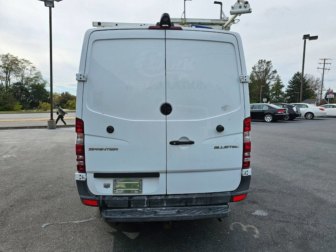 Used 2014 Mercedes-Benz Sprinter 2500 image 4