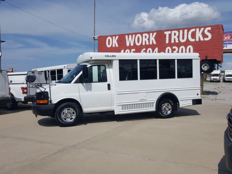 Used 2011 Chevrolet Express 3500 w/ School Bus Package RWD image 2