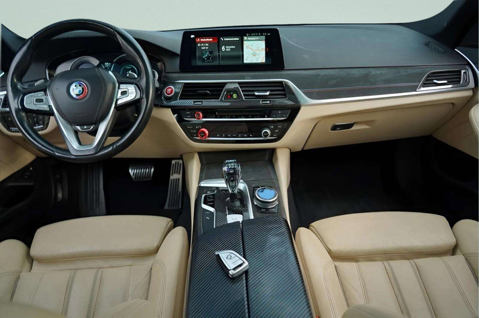 Used 2018 BMW 530e xDrive image 37