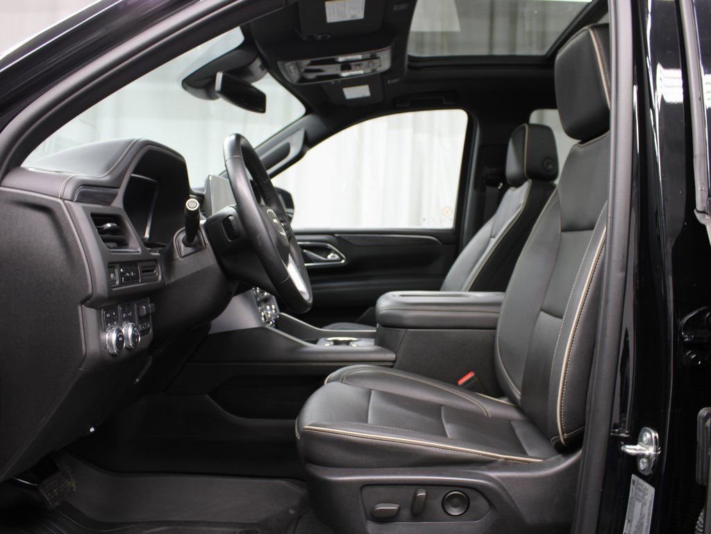 Used 2023 GMC Yukon SLT w/ Max Trailering Package image 9